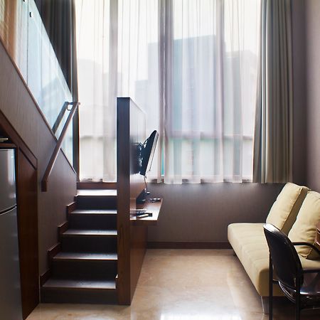 The Baile Hotel Jakarta Exterior photo